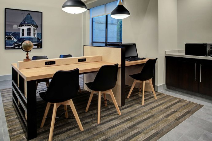 Imagen de los interiores del Hotel Hyatt House Dallas Lincoln Park. Foto 19