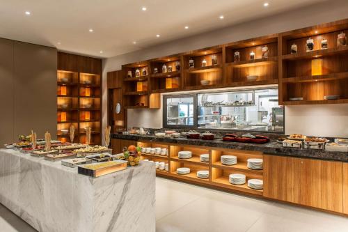 Imagen del bar/restaurante del Hotel Hyatt House Gebze. Foto 11