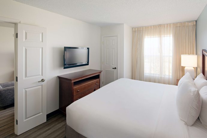 Imagen de la habitación del Hotel Hyatt House Herndon/Reston. Foto 11