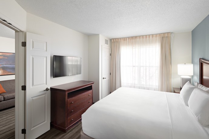 Imagen de la habitación del Hotel Hyatt House Herndon/Reston. Foto 12