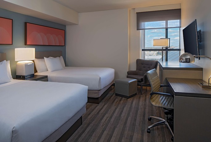 Imagen de la habitación del Hotel Hyatt House Indianapolis Downtown. Foto 3