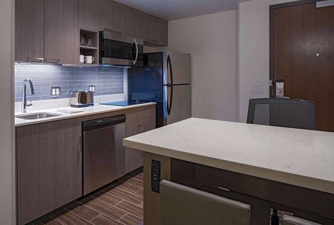 Imagen de la habitación del Hotel Hyatt House Indianapolis Downtown. Foto 12