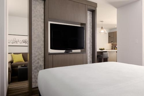 Imagen de la habitación del Hotel Hyatt House Irvine/john Wayne Airport. Foto 4