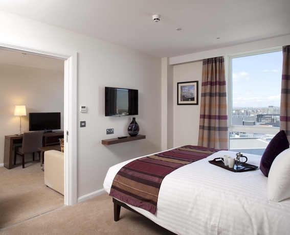 Imagen de la habitación del Hotel Hyatt House London Stratford. Foto 12