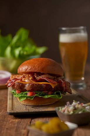 Imagen del bar/restaurante del Hotel Hyatt House Los Angeles Lax/manhattan Beach. Foto 4