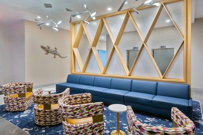 Imagen de los interiores del Hotel Hyatt House Orlando Airport. Foto 14