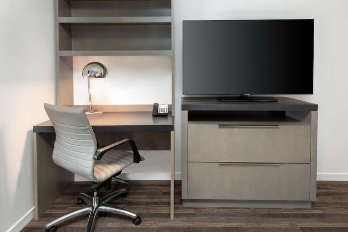 Imagen de la habitación del Hotel Hyatt House Orlando Airport. Foto 4