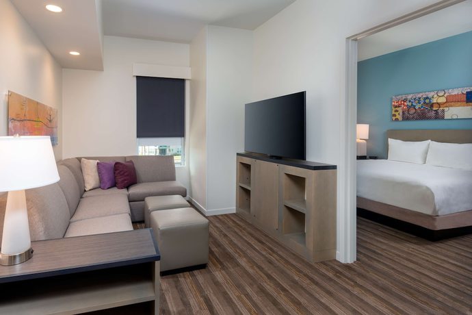Imagen de la habitación del Hotel Hyatt House Orlando Airport. Foto 6
