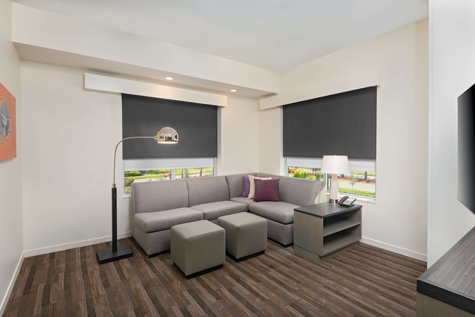 Imagen de la habitación del Hotel Hyatt House Orlando Airport. Foto 13