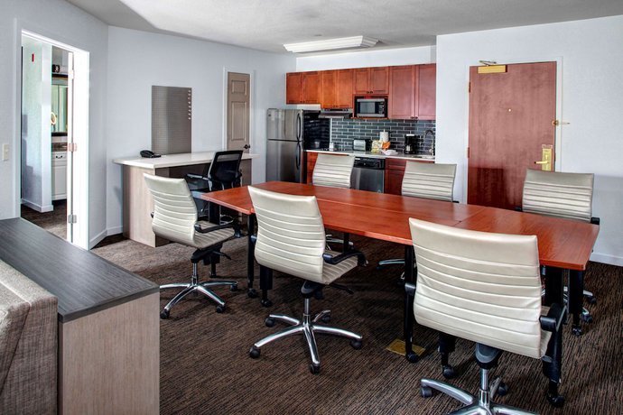 Imagen de la habitación del Hotel Hyatt House Parsippany Whippany. Foto 15