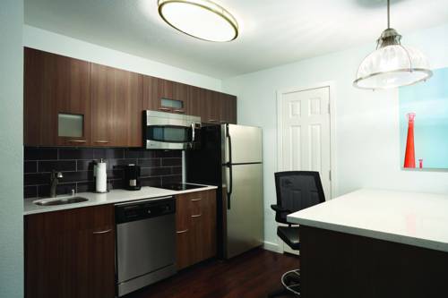 Imagen de la habitación del Hotel Hyatt House Pleasant Hill. Foto 3