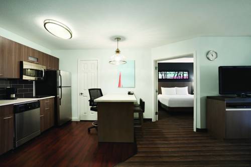 Imagen de la habitación del Hotel Hyatt House Pleasant Hill. Foto 9