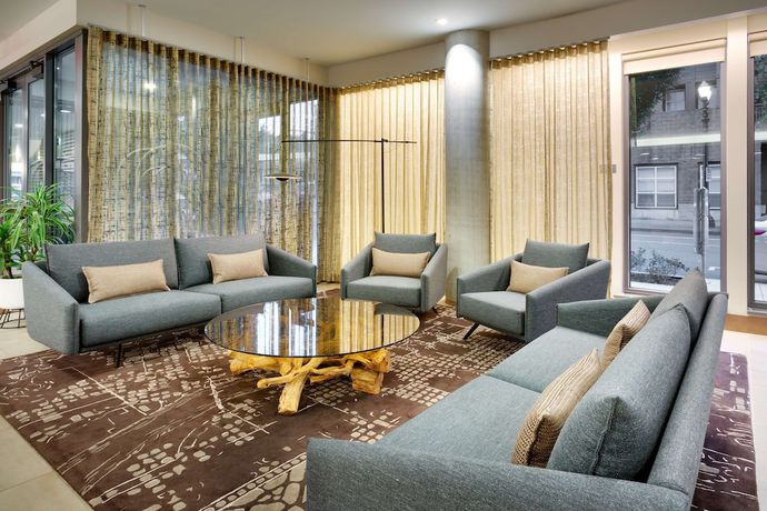 Imagen de los interiores del Hotel Hyatt House Portland/downtown. Foto 14