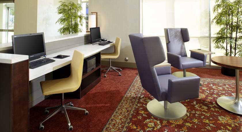 Imagen general del Hotel Hyatt House Raleigh North Hills. Foto 5