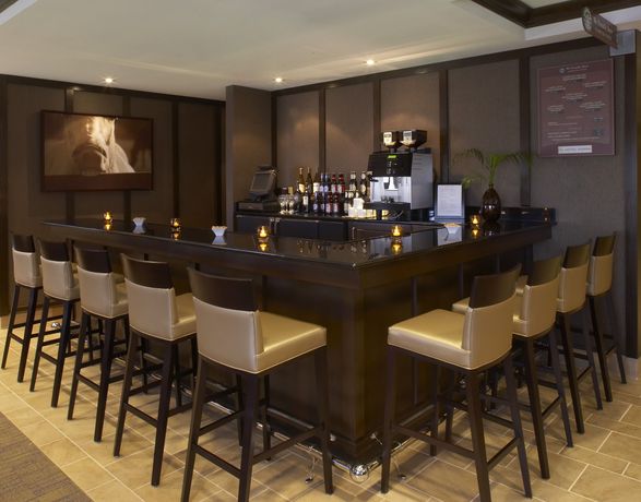 Imagen del bar/restaurante del Hotel Hyatt House Richmond / Short Pump. Foto 8
