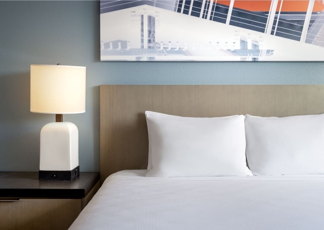 Imagen de la habitación del Hotel Hyatt House San Jose Airport. Foto 3
