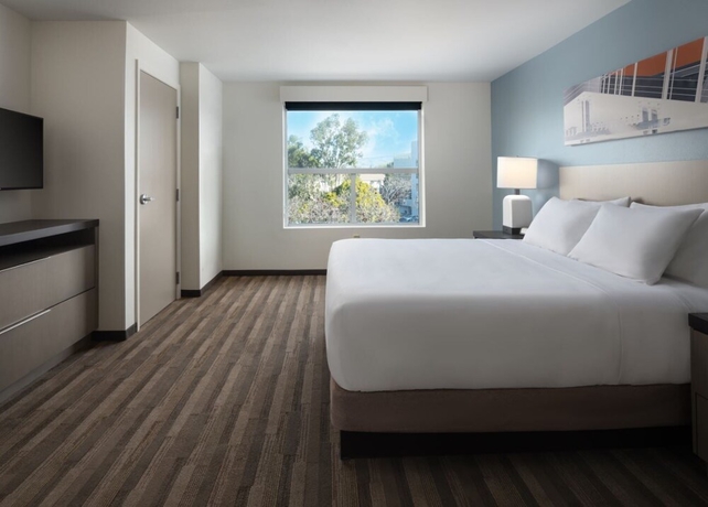 Imagen de la habitación del Hotel Hyatt House San Jose Airport. Foto 13