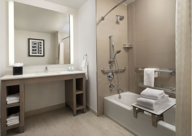 Imagen de la habitación del Hotel Hyatt House San Jose Airport. Foto 16