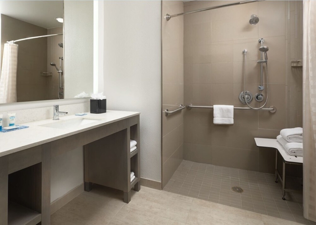 Imagen de la habitación del Hotel Hyatt House San Jose Airport. Foto 17
