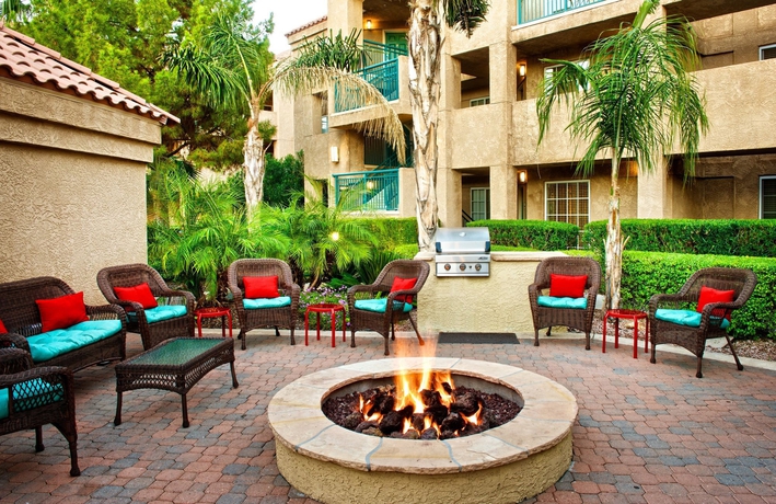 Imagen de los exteriores del Hotel Hyatt House Scottsdale/old Town. Foto 12