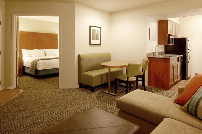 Imagen de la habitación del Hotel Hyatt House Scottsdale/old Town. Foto 11