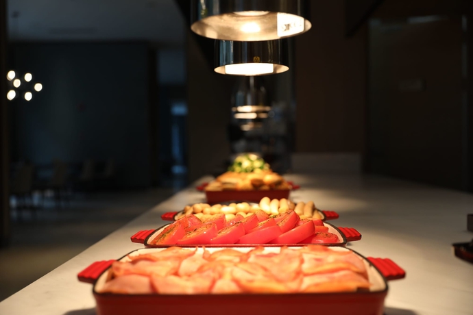 Imagen del bar/restaurante del Hotel Hyatt House Shanghai Hongqiao Cbd. Foto 10