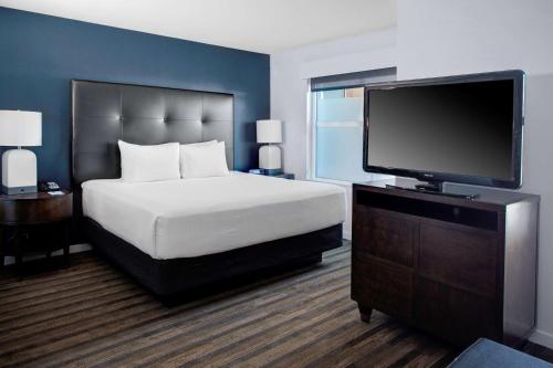 Imagen de la habitación del Hotel Hyatt House Shelton. Foto 7
