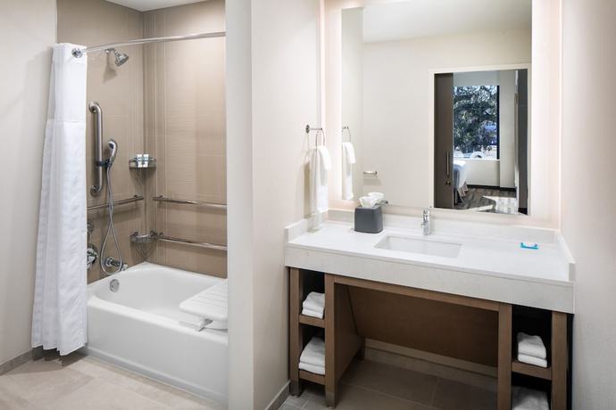 Imagen de la habitación del Hotel Hyatt House Tallahassee Capitol &ndash; University. Foto 14