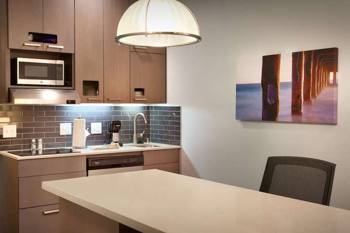 Imagen de la habitación del Hotel Hyatt House at Anaheim Resort/Convention Center. Foto 9