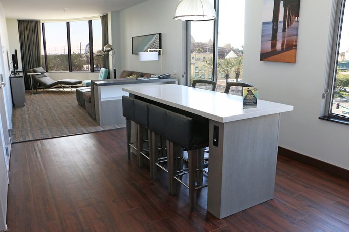 Imagen de la habitación del Hotel Hyatt House at Anaheim Resort/Convention Center. Foto 12