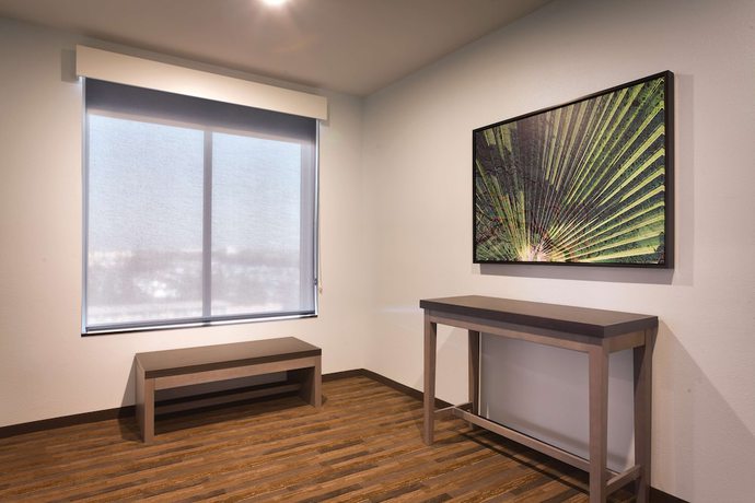 Imagen de la habitación del Hotel Hyatt House at Anaheim Resort/Convention Center. Foto 13