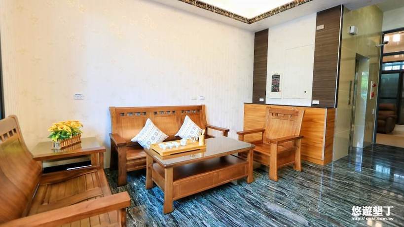 Imagen de los interiores del Hotel Hyatt Inn. Foto 19