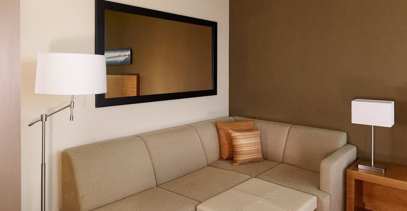 Imagen de la habitación del Hotel Hyatt Place Amsterdam Airport. Foto 6