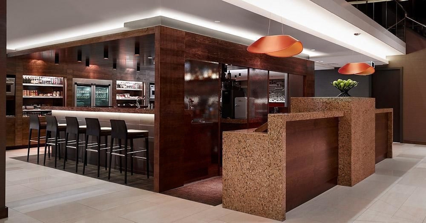 Imagen del bar/restaurante del Hotel Hyatt Place Amsterdam Airport. Foto 3