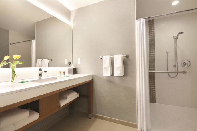 Imagen de la habitación del Hotel Hyatt Place At Anaheim Resort/convention Center. Foto 9