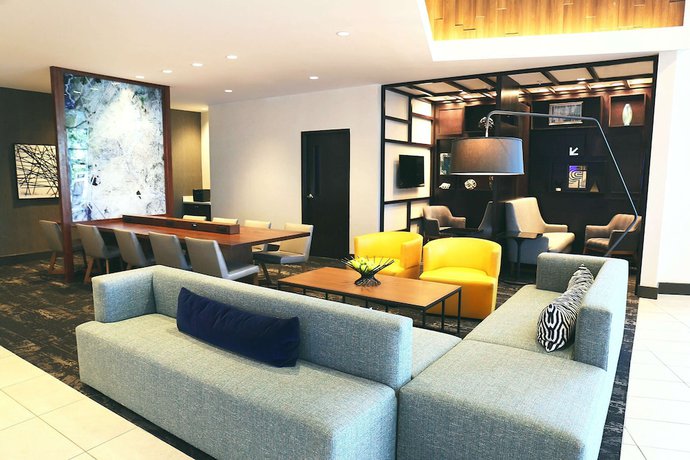 Imagen de los interiores del Hotel Hyatt Place Austin Airport. Foto 16