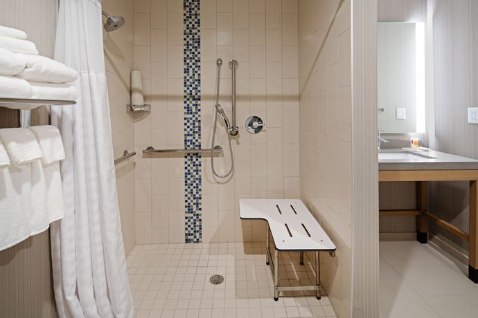 Imagen de la habitación del Hotel Hyatt Place Bakersfield. Foto 11