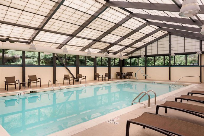 Imagen de la piscina del Hotel Hyatt Place Baltimore/owings Mills. Foto 19