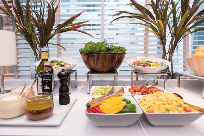 Imagen del bar/restaurante del Hotel Hyatt Place Bangkok Sukhumvit 24. Foto 5