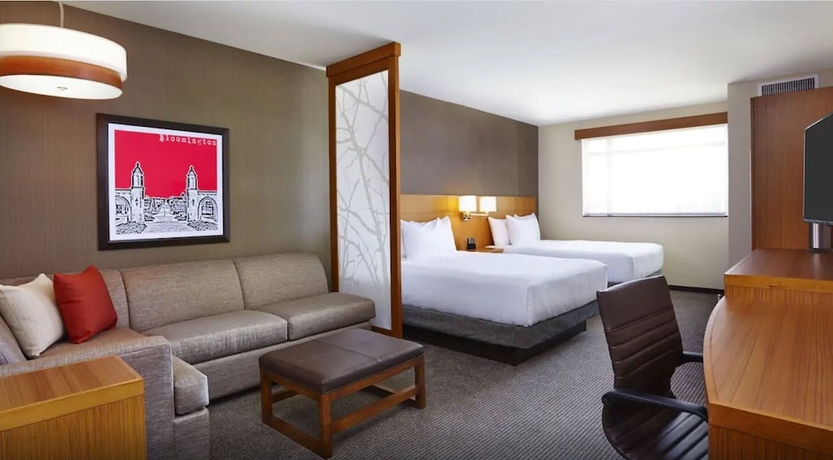 Imagen de la habitación del Hotel Hyatt Place Bloomington. Foto 12