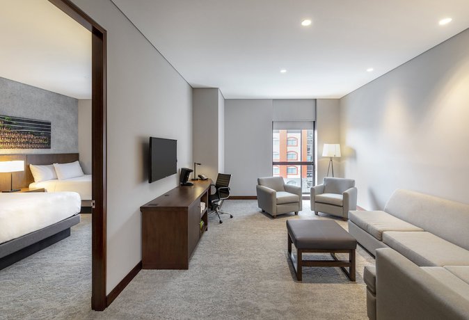 Imagen de la habitación del Hotel Hyatt Place Bogota/convention Center. Foto 16