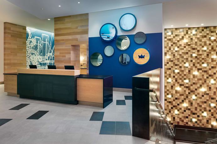 Imagen de los interiores del Hotel Hyatt Place Boston/Seaport District. Foto 15