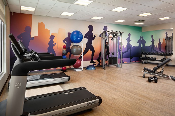 Imagen de los interiores del Hotel Hyatt Place Calgary Airport. Foto 19