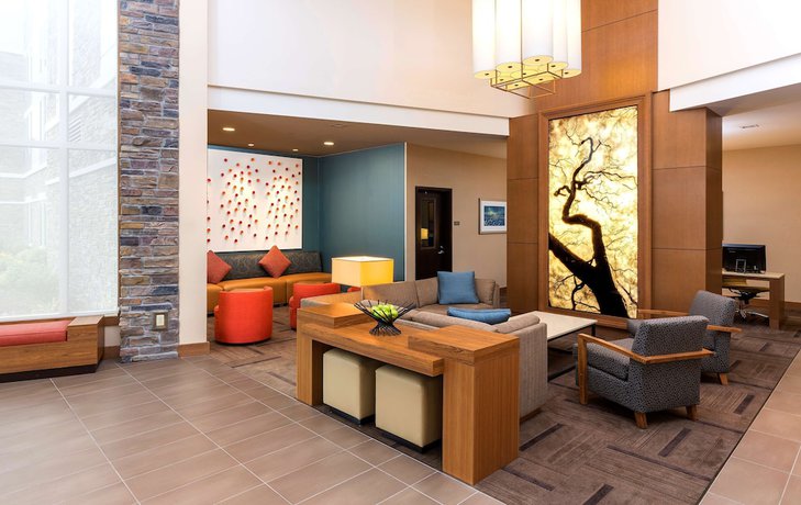 Imagen de los interiores del Hotel Hyatt Place Canton. Foto 18