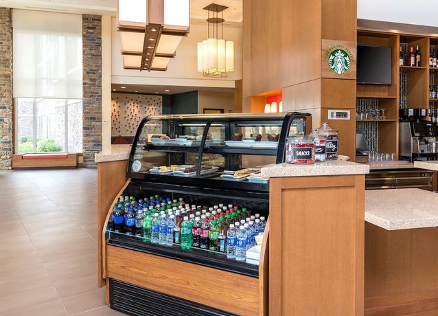 Imagen del bar/restaurante del Hotel Hyatt Place Canton. Foto 5
