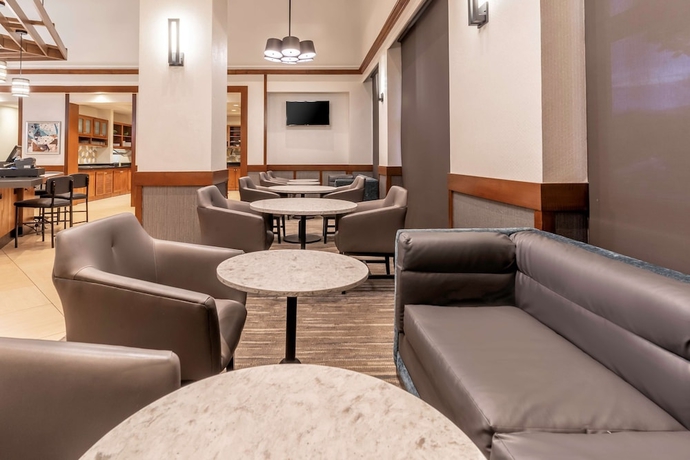 Imagen de los interiores del Hotel Hyatt Place Charlotte Airport / Billy Graham Parkway. Foto 16