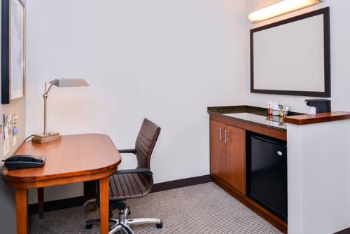 Imagen de la habitación del Hotel Hyatt Place Chesapeake. Foto 2