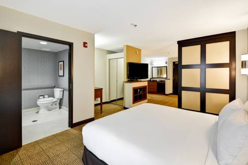 Imagen de la habitación del Hotel Hyatt Place Chicago/naperville/warrenville. Foto 8
