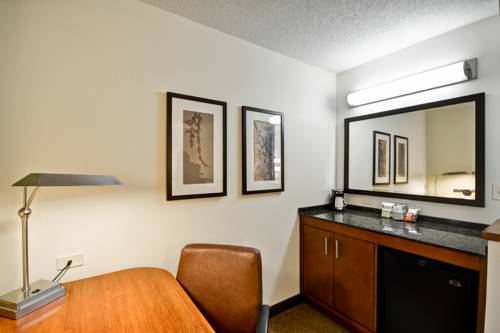 Imagen de la habitación del Hotel Hyatt Place Chicago/naperville/warrenville. Foto 12