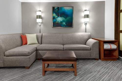 Imagen de la habitación del Hotel Hyatt Place Cleveland Independence. Foto 7